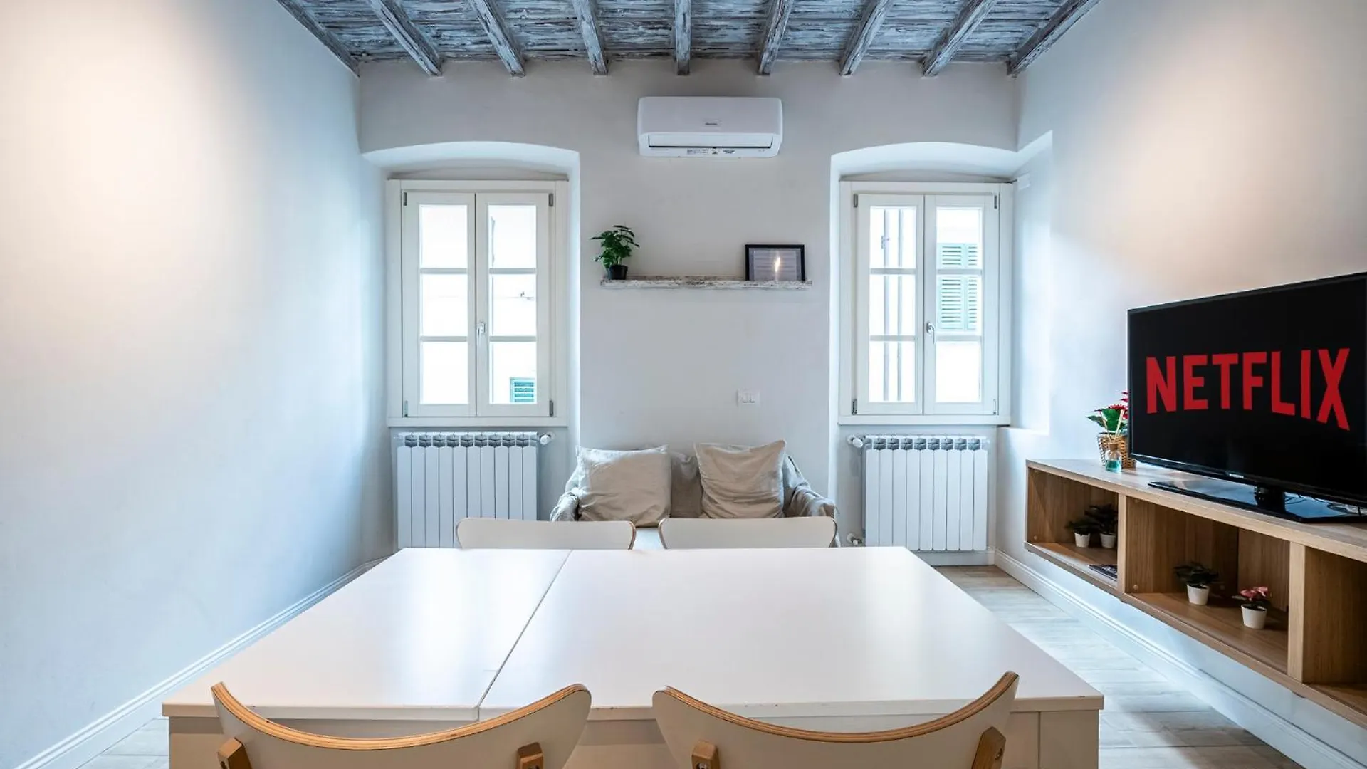 10 Minuti Duomo - Double Suite Con Idromassaggio Florence 0*,  Italy